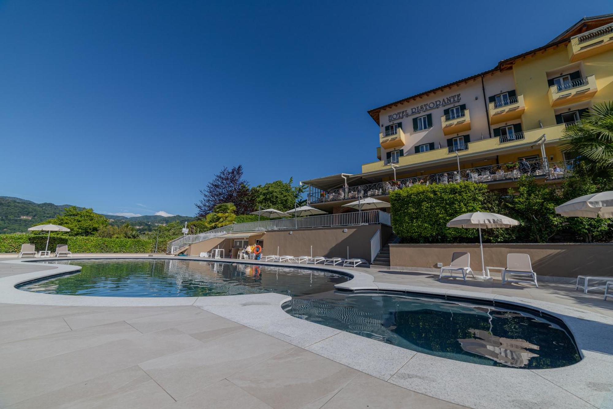 Hotel La Bussola Orta San Giulio Kültér fotó