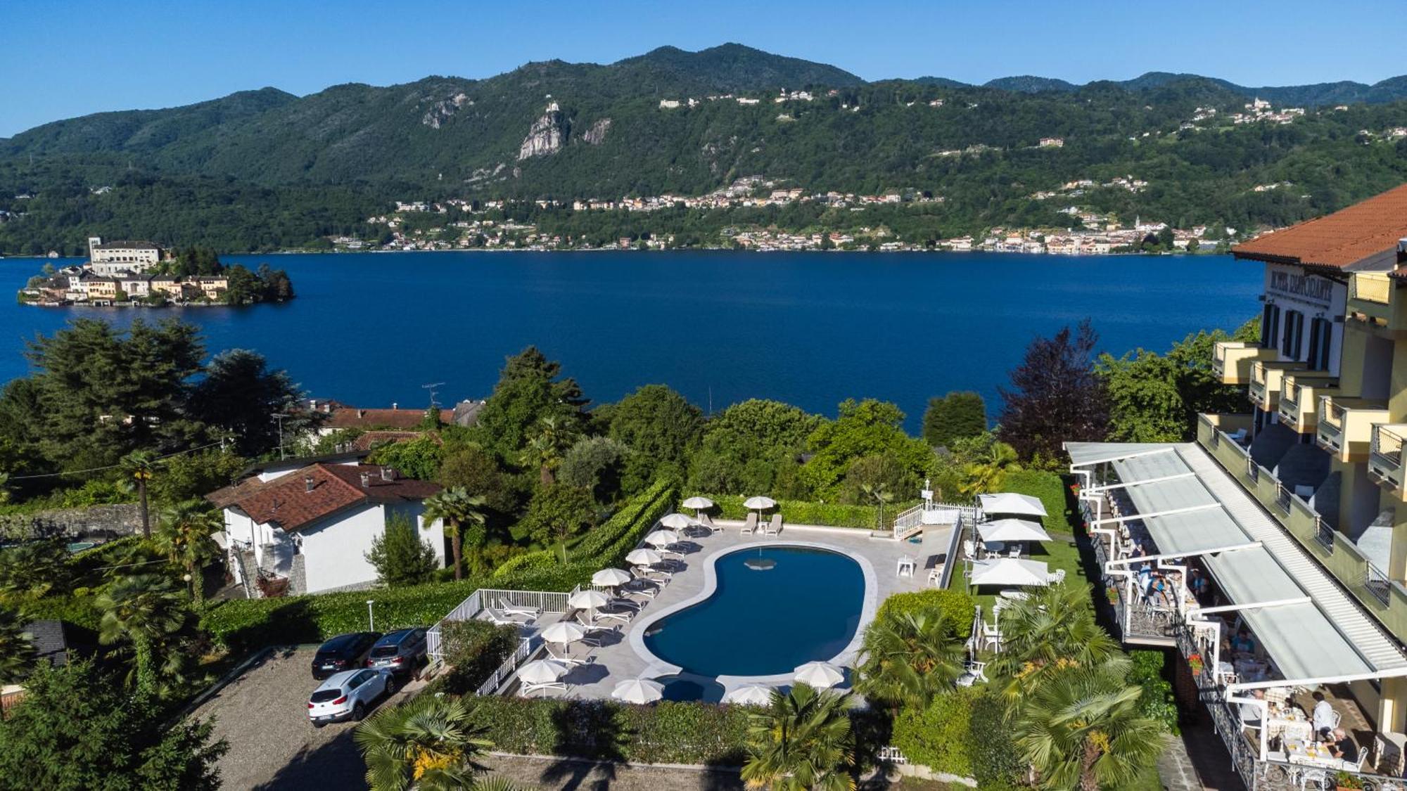 Hotel La Bussola Orta San Giulio Kültér fotó