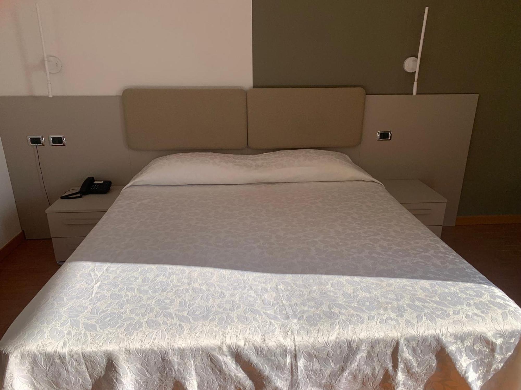 Hotel La Bussola Orta San Giulio Kültér fotó